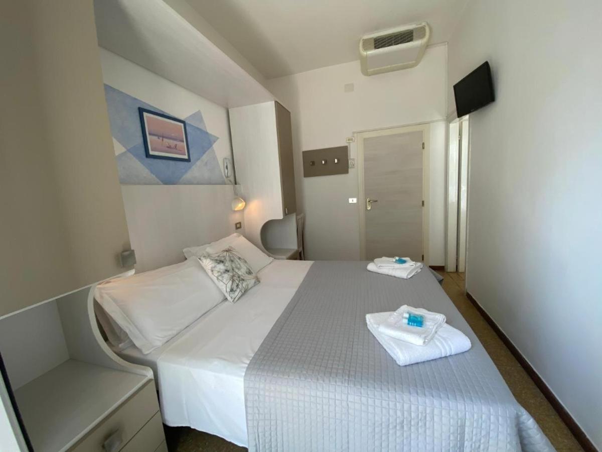 Alevon Hotel Rimini Exteriér fotografie